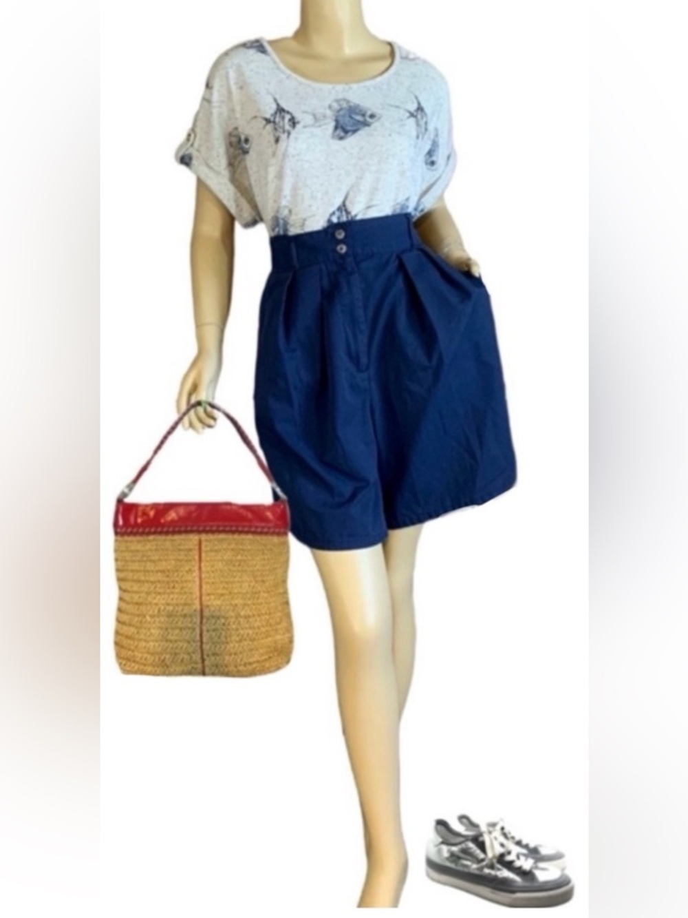 VINTAGE 1980'S 10 BROWNING STREET NAVY BLUE HIGH WAISTED PLEATED SHORTS (12)